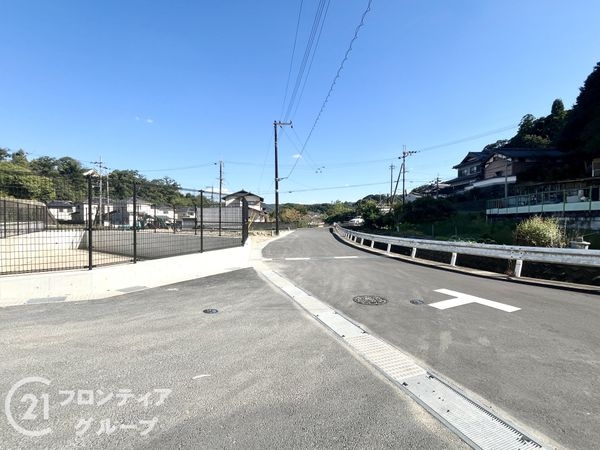生駒市緑ケ丘　新築一戸建て　第１　１３号棟