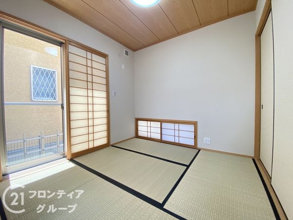 香芝市五位堂１丁目の中古一戸建て