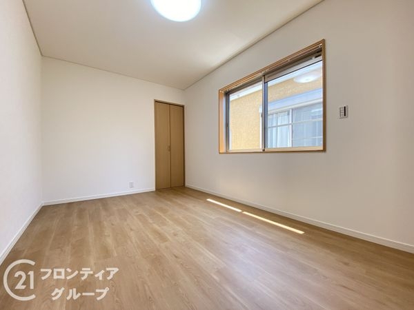 香芝市五位堂１丁目の中古一戸建て