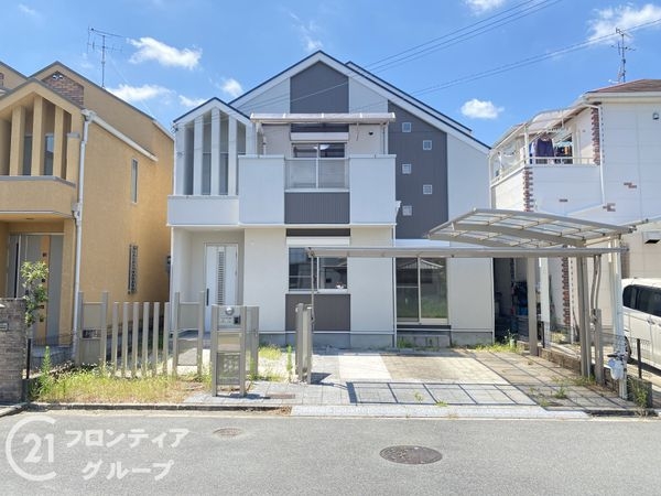 香芝市五位堂１丁目　中古一戸建て