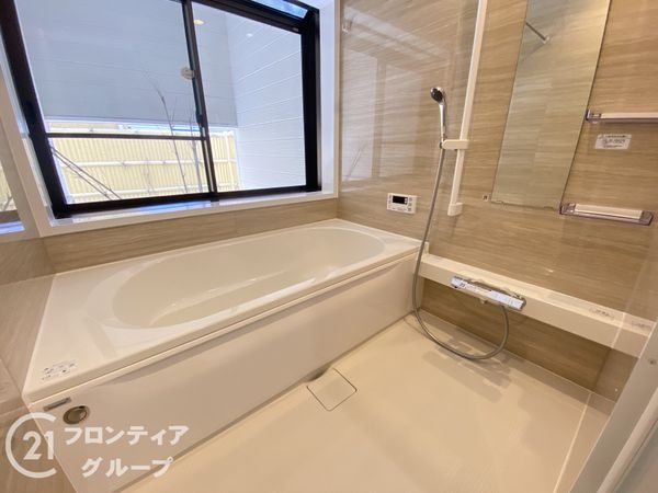 香芝市五位堂１丁目の中古一戸建て