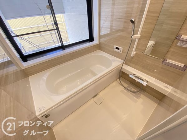 香芝市五位堂１丁目　中古一戸建て