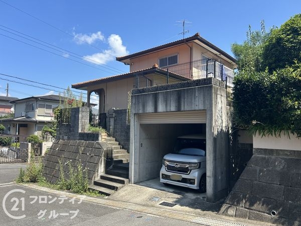 生駒市あすか野南２丁目の中古一戸建て