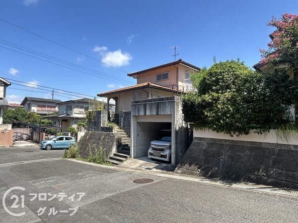 生駒市あすか野南２丁目の中古一戸建て