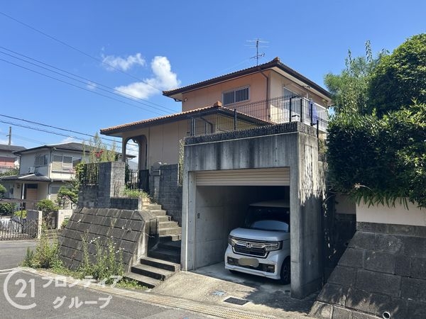 生駒市あすか野南２丁目の中古一戸建て