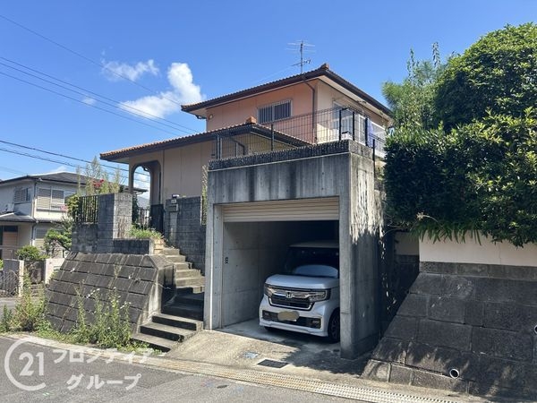 生駒市あすか野南２丁目　中古一戸建て