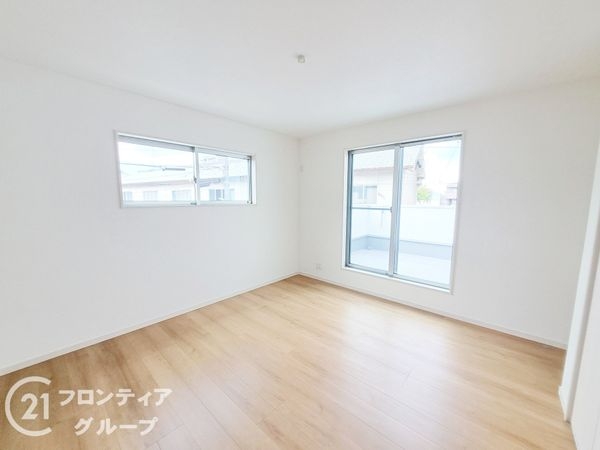 天理市田部町　新築一戸建て