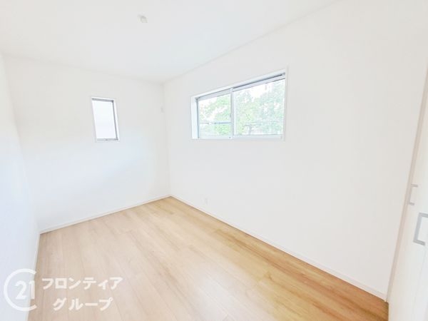 天理市田部町　新築一戸建て