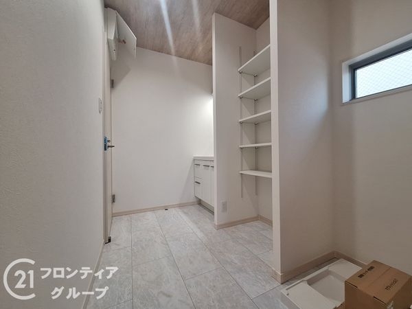 北葛城郡王寺町本町１　新築一戸建て　全２区画　１号棟