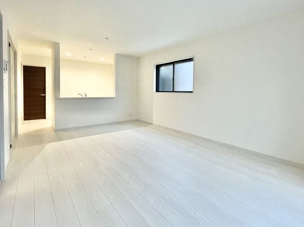 大和高田市大字池田　新築一戸建て　５号棟