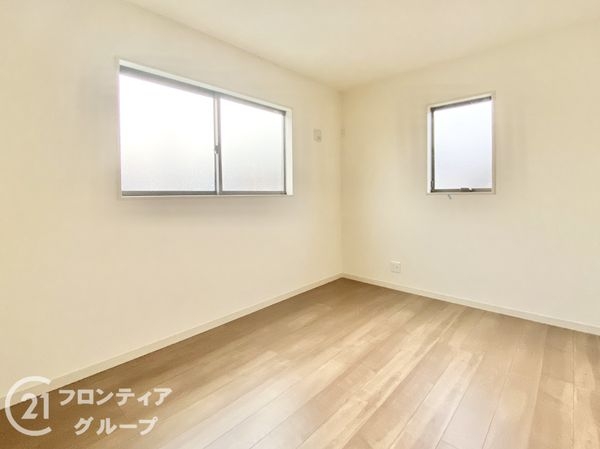 大和郡山市満願寺町　新築一戸建て　２号棟