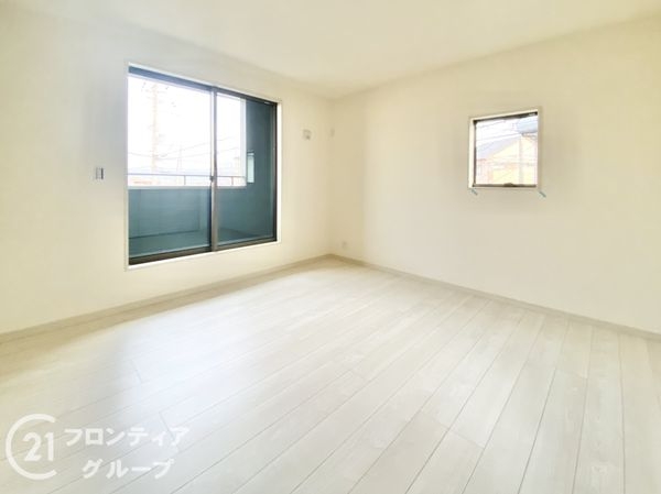 大和郡山市満願寺町　新築一戸建て　３号棟