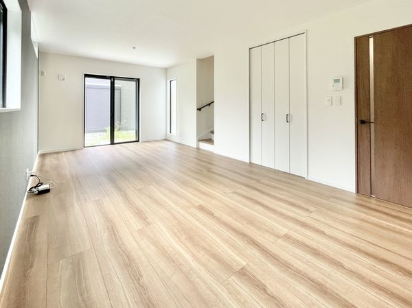 橿原市四条町　新築一戸建て　２期　２号棟