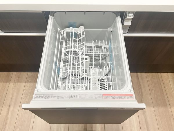橿原市四条町　新築一戸建て　２期　２号棟