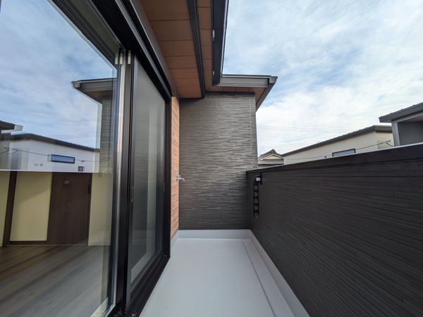 橿原市四条町　新築一戸建て　２期　１号棟
