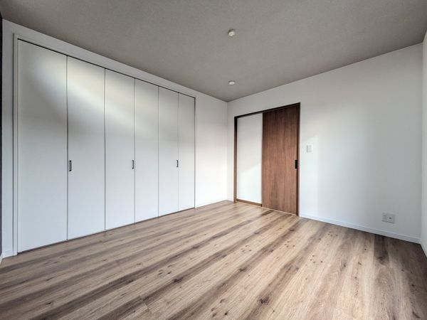 橿原市四条町　新築一戸建て　２期　１号棟