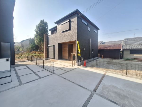 橿原市四条町　新築一戸建て　２期　１号棟