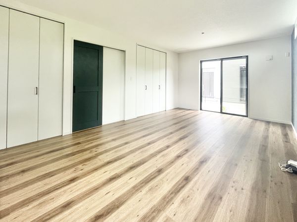橿原市四条町　新築一戸建て　２期　１号棟