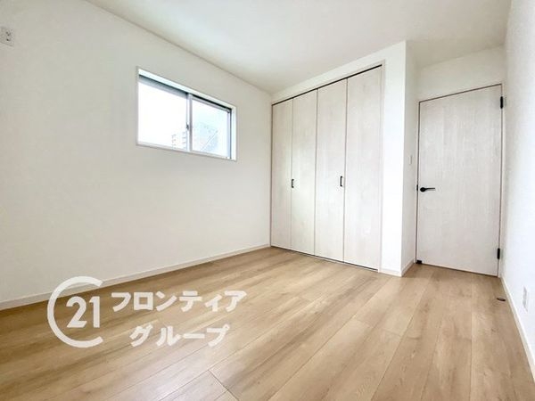 天理市田部町　新築一戸建て　全２区画　２号地