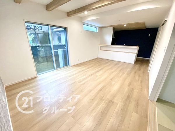 天理市田部町　新築一戸建て　全２区画　２号地