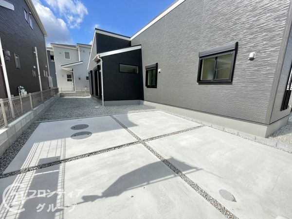 奈良県大和高田市大字吉井　新築一戸建て　５期　３号棟