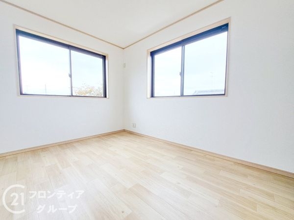 磯城郡三宅町大字屏風の中古一戸建て