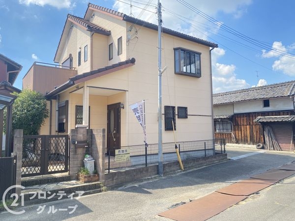 磯城郡三宅町大字屏風　中古一戸建て