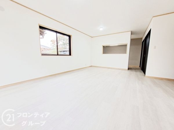 磯城郡三宅町大字屏風の中古一戸建て