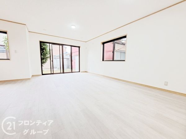 磯城郡三宅町大字屏風の中古一戸建て