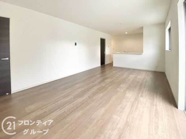 橿原市膳夫町　新築一戸建て　１号棟