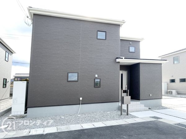 橿原市膳夫町　新築一戸建て　５号棟