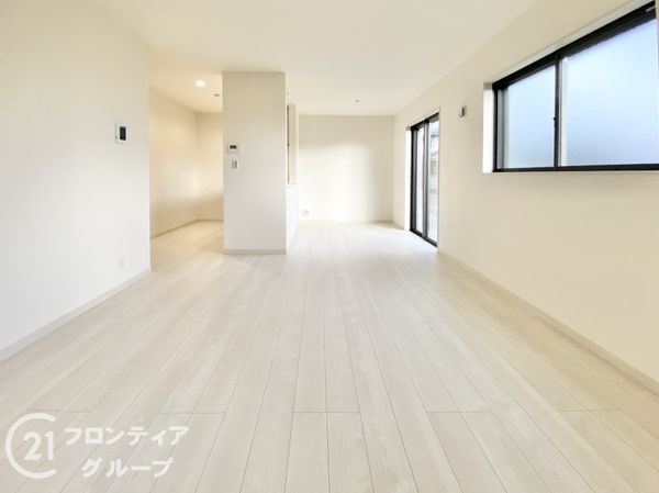 橿原市膳夫町　新築一戸建て　５号棟