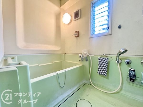 生駒市ひかりが丘2丁目　中古一戸建て