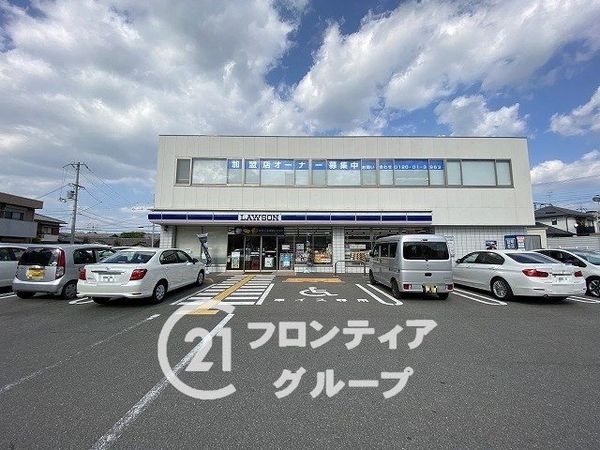 奈良市芝辻町3丁目の中古一戸建て(ローソン奈良芝辻町一丁目店)