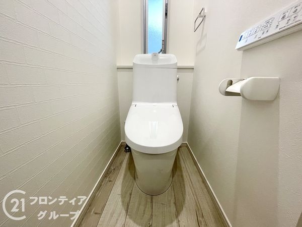 大和高田市大字大中　新築一戸建て
