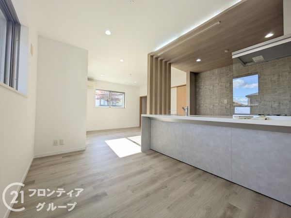 生駒市新生駒台　中古一戸建て