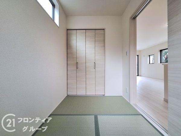 磯城郡三宅町大字屏風　新築一戸建て　２期　４号棟