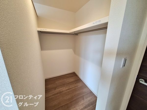 磯城郡三宅町大字屏風　新築一戸建て　２期　２号棟