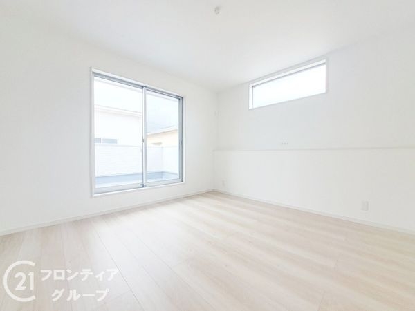 桜井市大字粟殿　新築一戸建て　全３区画　３号棟