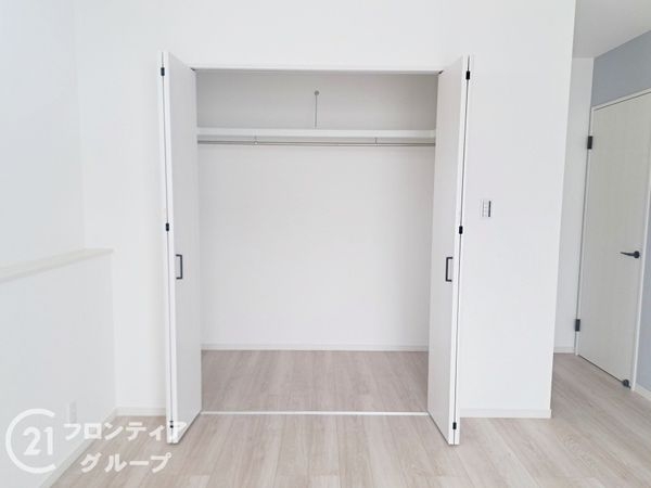 桜井市大字粟殿　新築一戸建て　全３区画　３号棟