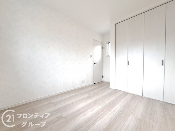 桜井市大字粟殿　新築一戸建て　全３区画　３号棟