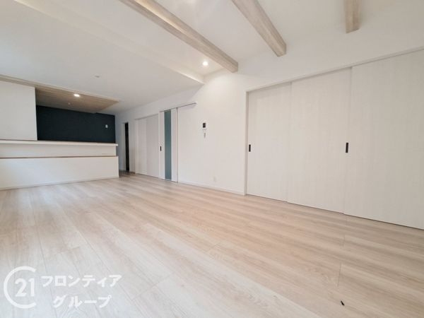 桜井市大字粟殿　新築一戸建て　全３区画　３号棟