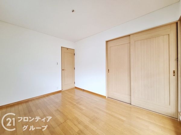 生駒市白庭台５丁目の中古一戸建て