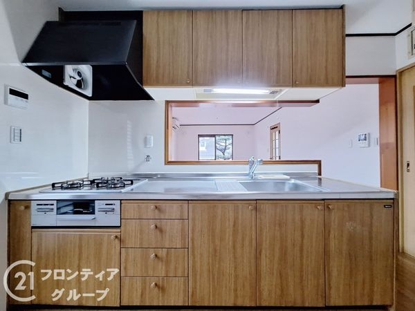 生駒市白庭台５丁目の中古一戸建て