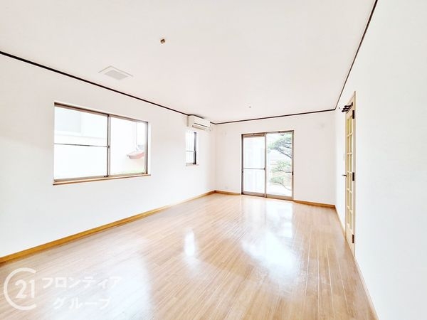 生駒市白庭台５丁目の中古一戸建て