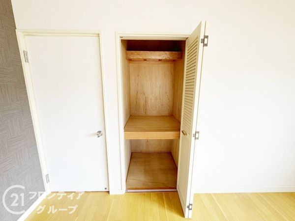 奈良市松陽台２丁目の中古一戸建て