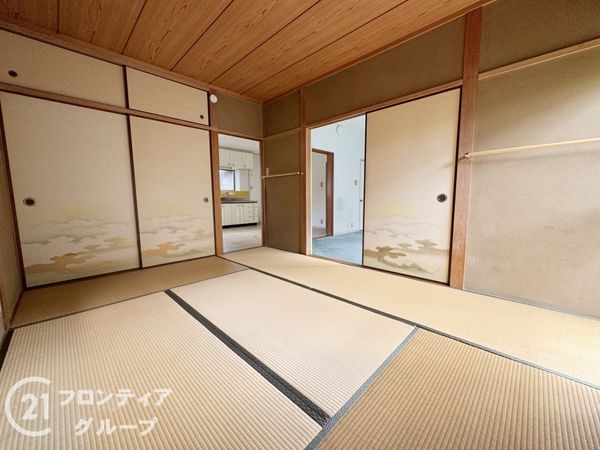 奈良市松陽台２丁目の中古一戸建て