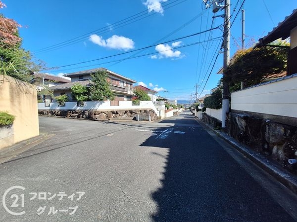 奈良市松陽台２丁目の中古一戸建て