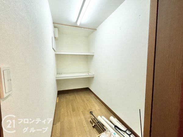 北葛城郡上牧町葛城台３丁目の中古一戸建て