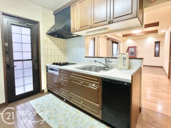 北葛城郡上牧町葛城台３丁目　中古一戸建て